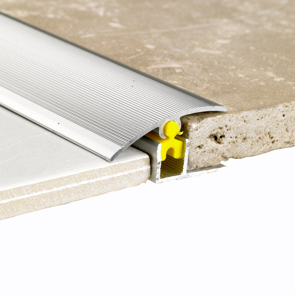 Tile Rite - 900mm Doorway Strip Silver