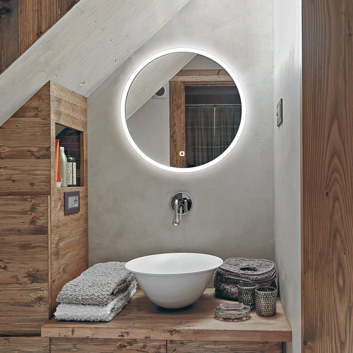 HIB Sphere Illuminated Mirror