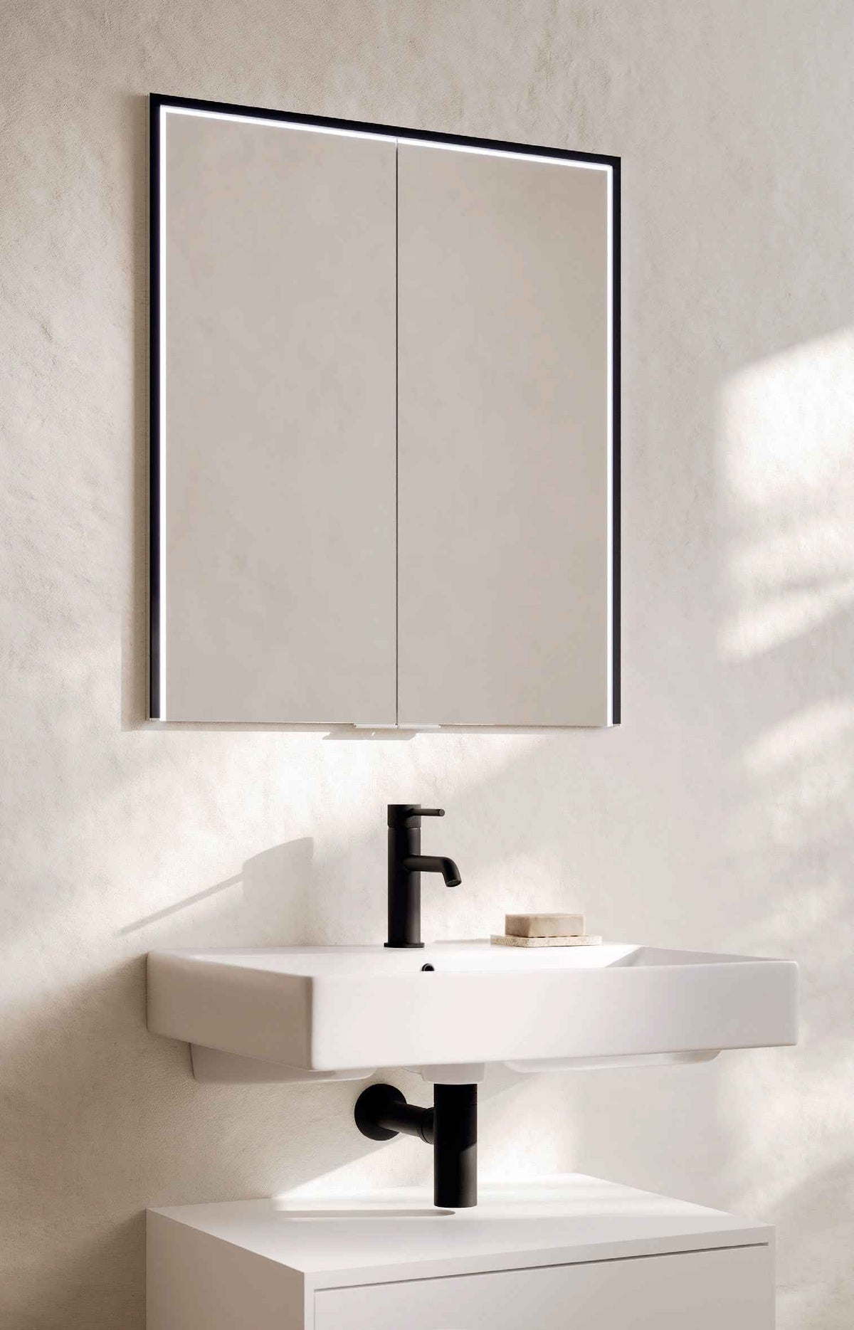 HIB Odelle Recessed Cabinet